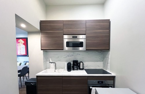 Strasbourg -Saint-Denis Apartment | Urban Flat 94 - Sublime 4BDR Flat Coco Chanel