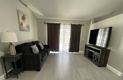Crescent Lakes House | Villa home near main theme parks and shopping centers