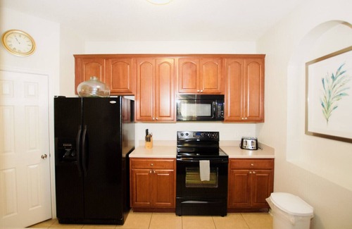 Florida Central Atlantic Coast Apartment | Vista Cay at Epic Universe : Standard 2 bedroom condo