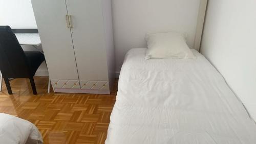 Pantin Bed & Breakfast | Votre Maison Lointaine