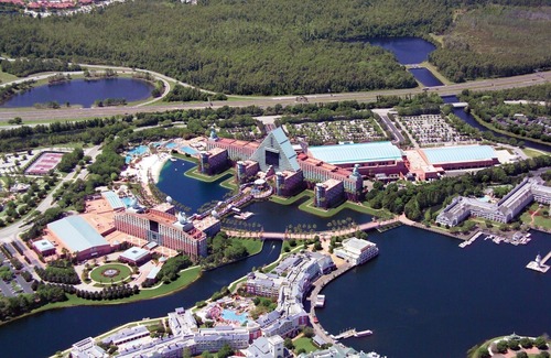 Bay Lake Hotel | Walt Disney World Swan