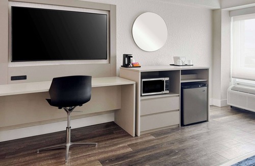 Florida Center Hotel | Wyndham I-Drive Avanti Resort & Conference Center