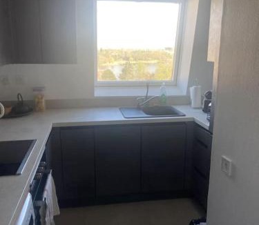 Ormetteau-Port Apartment | Élégance et confort dans un 3 pièces rénové