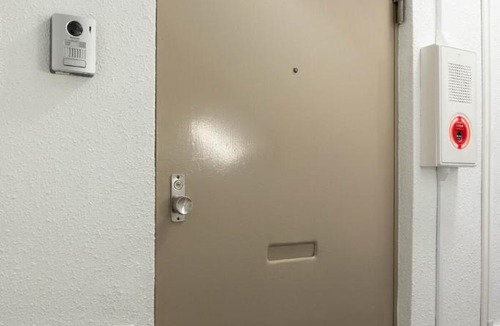 Isezakicho Apartment | サザンビル301