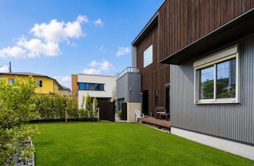 Hayama Apartment | レイフル葉山