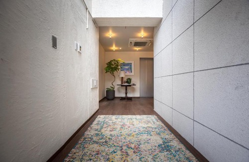 Jingumae Apartment | 云溪 表參道
