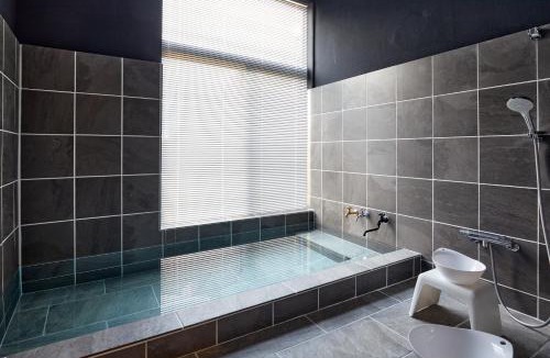 Izu House | 修善寺あざみ Luxury Japanese Villa with Mt Fuji Views and Onsen