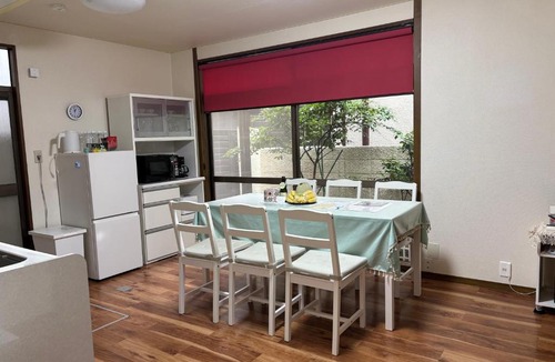 Higashiikebukuro Villa | 双椿Camellia House