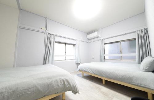 Shinjuku Villa | 和の楓Cottage第二 新宿二階建て2室1シャワー1トイレ