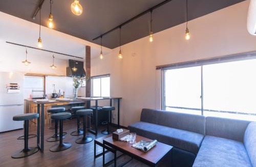 Hyakunincho House | 和氣会々新大久保 Wakiaiai Shinokubo