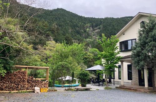 Hanno House | 川辺-kawabe 悠- 川遊び-BBQ
