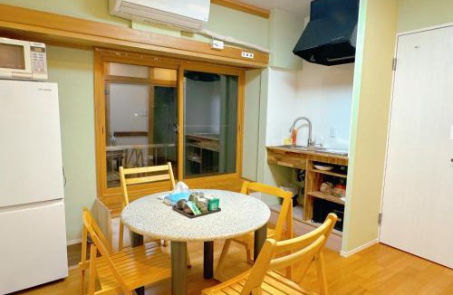 Kokubunji House | 日久の宿
