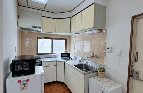 Taito Apartment | 最寄駅の新御徒町から徒歩5分、上野・浅草・秋葉原に近い、交通便利！45㎡、静かな地域でゆったり気分でご滞在を！