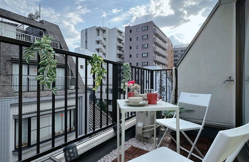 Taito Apartment | 最寄駅の新御徒町から徒歩5分、上野・浅草・秋葉原に近い、交通便利！45㎡、静かな地域でゆったり気分でご滞在を！