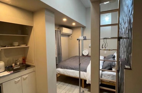 Takadanobaba Apartment | 松ノ竹101