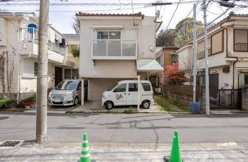 Nishi Apartment | 横浜中央2丁目
