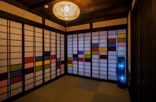 Suzaki Villa | 海辺のかくれ家雪中花