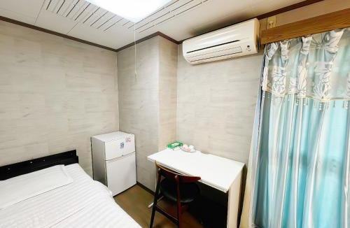 Itabashi House | 烟雨轩 303