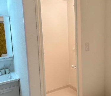Asakusabashi Apartment | 秋叶原民宿铃木202房间成田羽田机场直达步行4分钟抵达车站