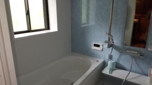 Oshima House | 築100年の宿【はぶの家】