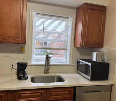Hempstead Apartment | 纽约ZUHUA长岛(Hofstra University) （霍夫斯特拉大学）民宿！