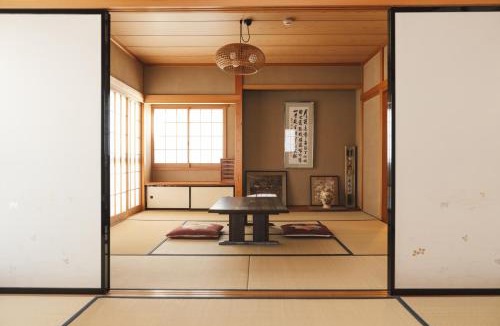 Kobuchisawacho Villa | 菖栖庵 八ヶ岳 一棟貸し
