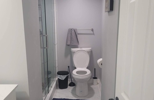 Lisgar Apartment | 1 Bed 1 Bath basement Apartment walking distance to major Go station