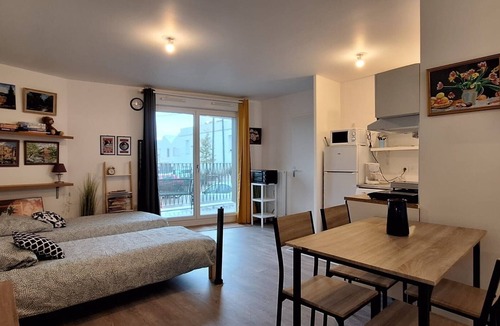Bussy-Saint-Georges Apartment | 1 Bedroom Apartment in Bussy-Saint-Georges