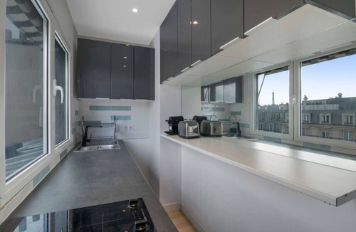 8th Arrondissement Apartment | 1 Bedroom#Haussmann#Amazing view#EffeilTower#AC