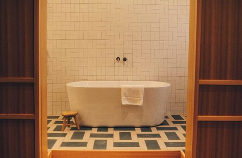 Chuo Hotel | 1-bedroom Suite in Your Quiet Zen hotel in the city
