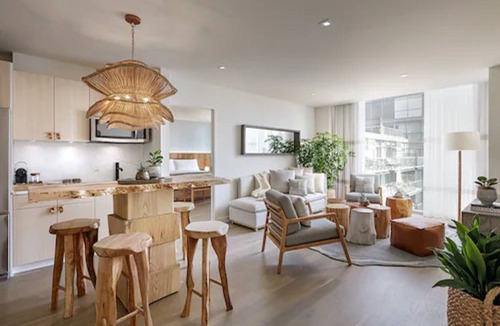 Wellington Place Apartment | 1 Hotel Toronto