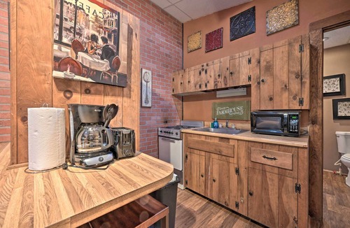 Huntingdon Cabin | 1 Mi to Raystown Lake: ‘Bill Pickett’ Ranch Apt