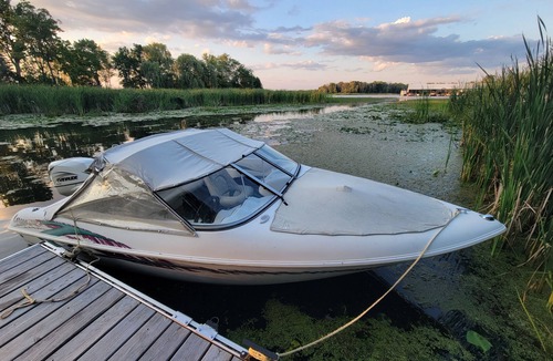 Portland Cottage | 1 minute away from beach, family cottage getaway. Dock fishing free boat launch