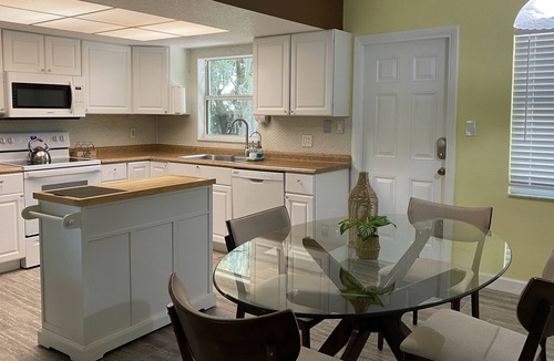 Orlovista House | 10 Minutes to Universal - Charming Private Home