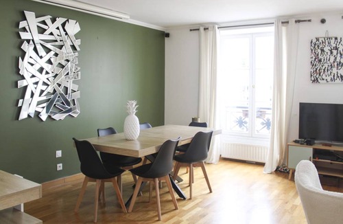 Porte-Saint-Martin Apartment | 100 m² Apartment ∙ 8 bedrooms ∙ 7 guests