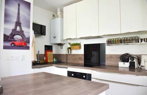 Universite Apartment | 100 m² Apartment ∙ 4 bedrooms ∙ 8 guests
