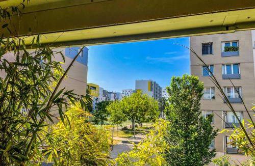 Universite Apartment | 100 m² Apartment ∙ 4 bedrooms ∙ 8 guests