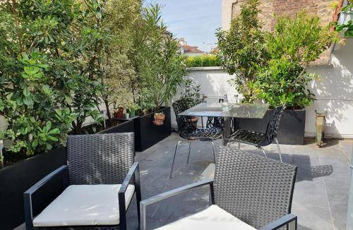 La Garenne-Colombes Villa | 100 m² Villa ∙ 4 bedrooms ∙ 7 guests