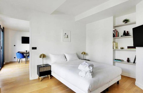 Plaisance Hotel | 100 m² Hotel ∙ 2 bedrooms ∙ 127 guests