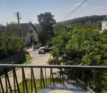 Montfermeil House | 100 m² House ∙ 4 bedrooms ∙ 8 guests