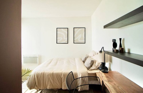 Puteaux Resort | 100 m² Private room ∙ 1 bedroom ∙ 5 guests