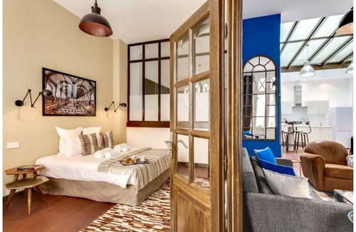 Faubourg-du-Roule Apartment | 101 m² Apartment ∙ 3 bedrooms ∙ 6 guests