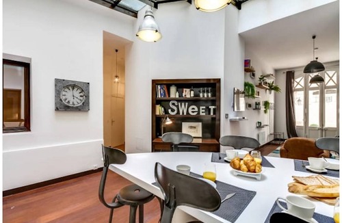 Faubourg-du-Roule Apartment | 101 m² Apartment ∙ 3 bedrooms ∙ 6 guests