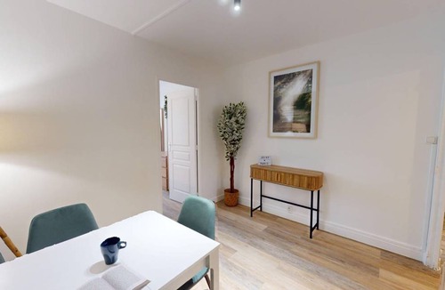 Saint-Lambert Resort | 102 m² Private room ∙ 1 bedroom ∙ 1 guest