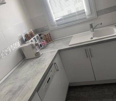 Aubervilliers Apartment | 110 m² Apartment ∙ 2 bedrooms ∙ 4 guests