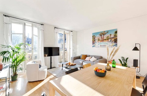 Chaussee-d'Antin Resort | 110 m² Private room ∙ 1 bedroom ∙ 5 guests
