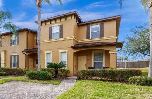 Regal Palms House | 1104 Calabria Avenue Townhome #221485 Townhouse