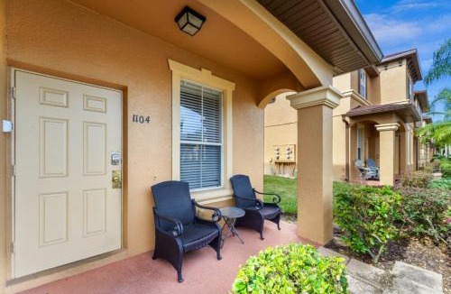 Regal Palms House | 1104 Calabria Avenue Townhome #221485 Townhouse