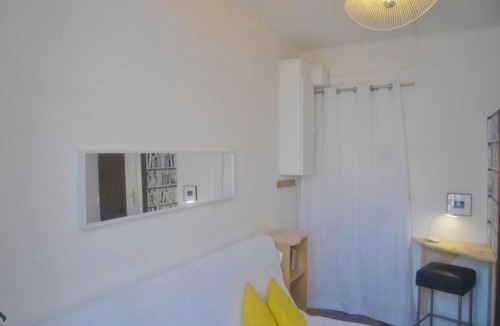 Quartier de Rochechouart Apartment | 12 m² Apartment ∙ 1 bedroom ∙ 1 guest