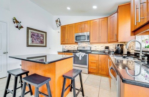 Lake Davenport Estates House | 12 Mi to Disney: Family Home w/Lanai in Davenport